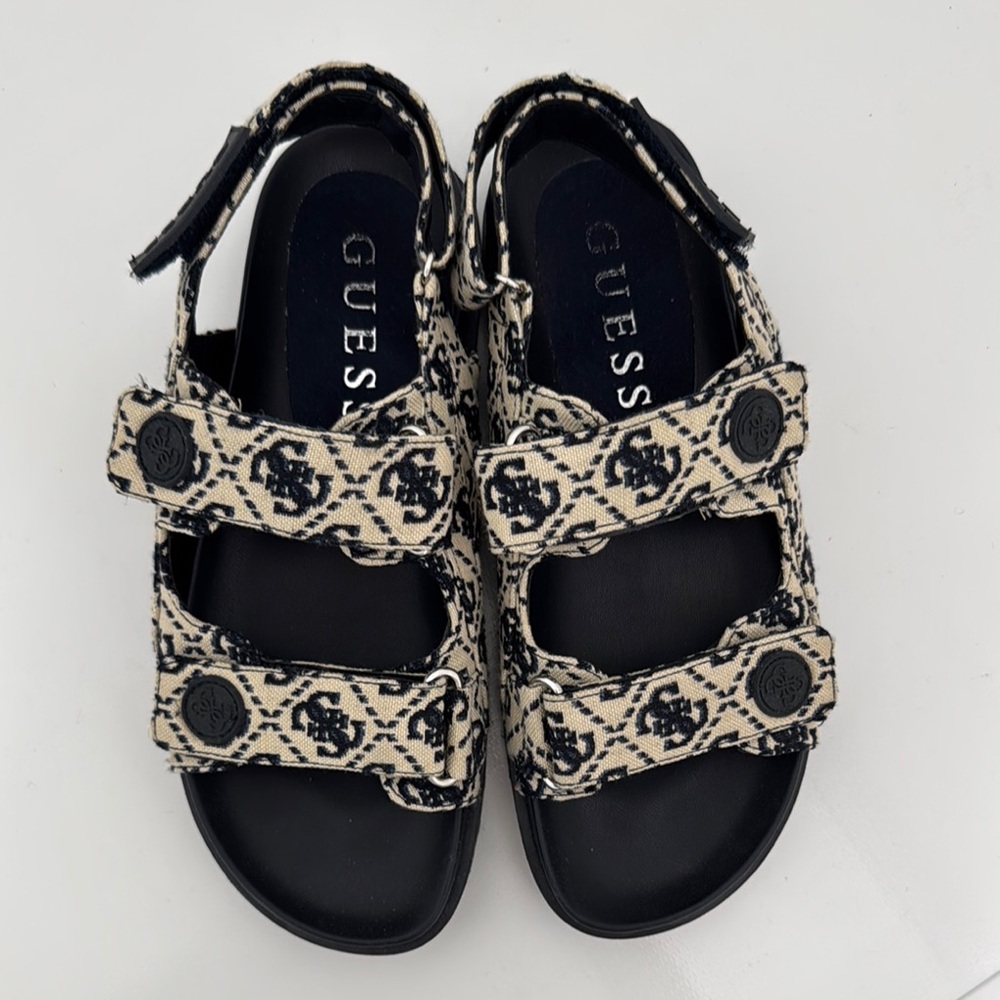 GUESS  Black and Cream Sandals